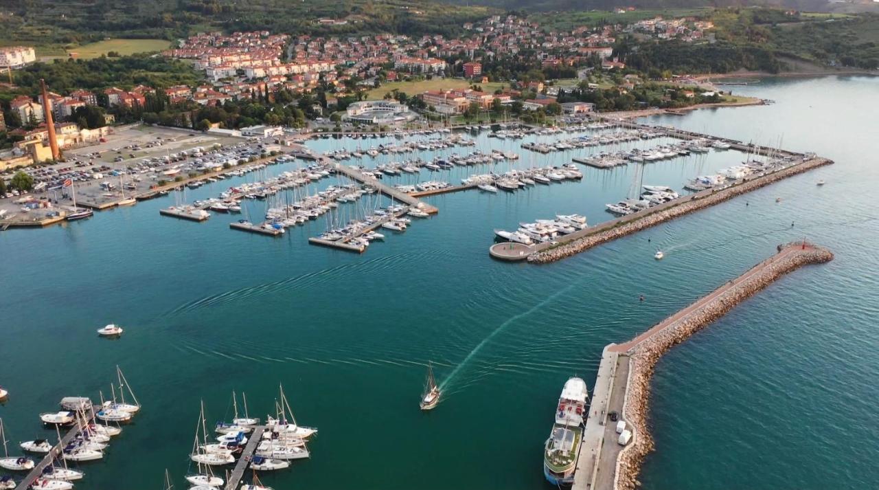 Apartments Apolon Izola Exterior photo