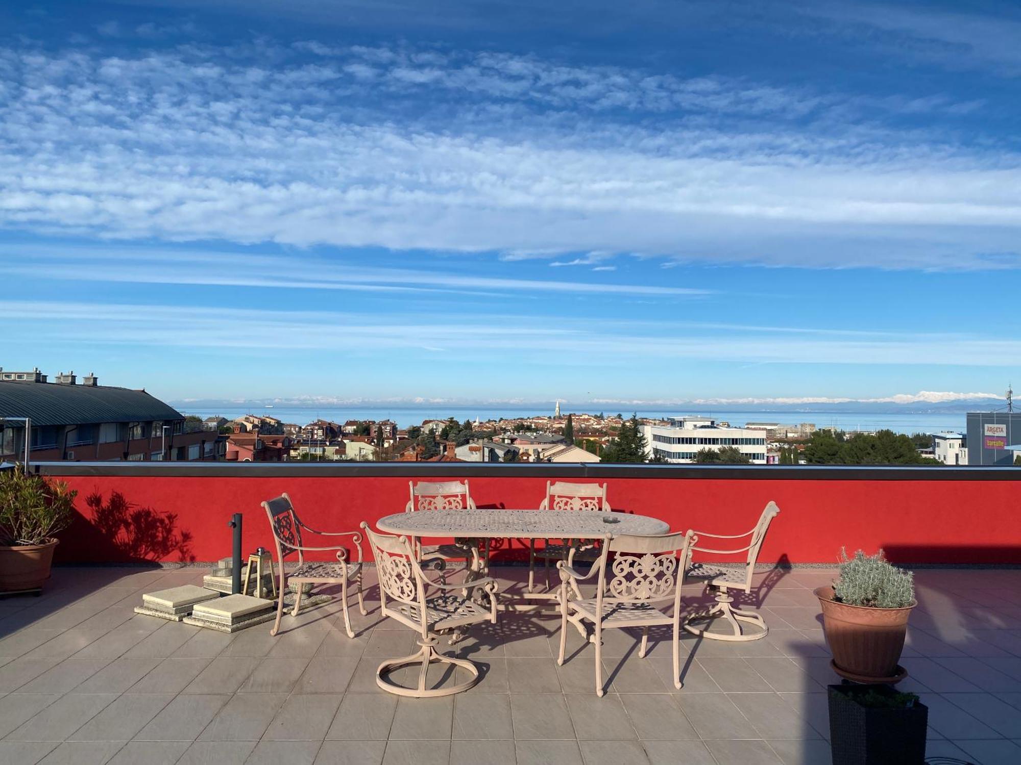 Apartments Apolon Izola Exterior photo